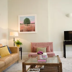 Seaview Mansion - With Parking Apartment