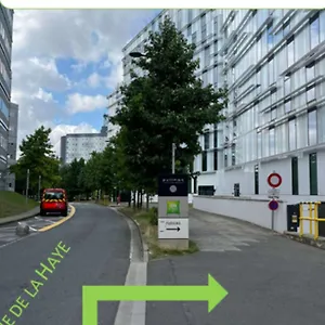 Ibis Styles Paris Charles De Gaulle Airport Hotel Le Mesnil-Amelot