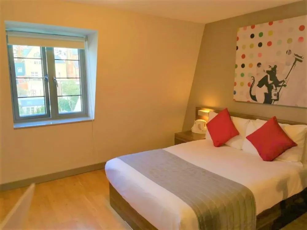 Britannia Study Hotel Brighton